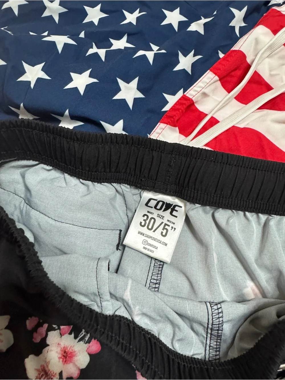 Cove USA Men's Cherry Blossom, American Flag, Digital Camo Athletic Shorts M